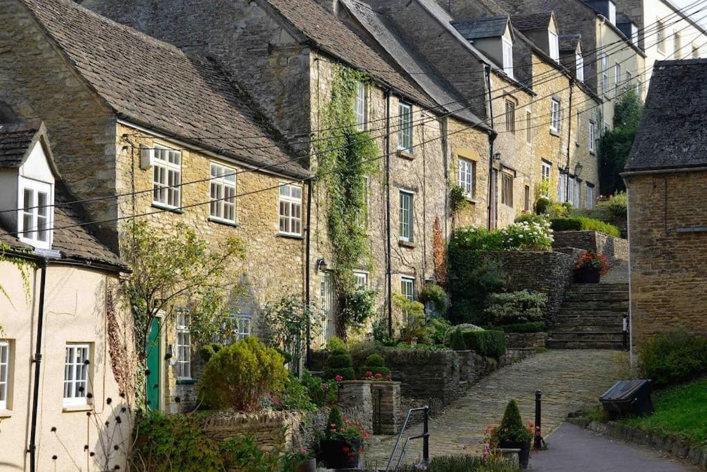 Stylish One Bedroom Cotswold Coach House Tetbury Ngoại thất bức ảnh