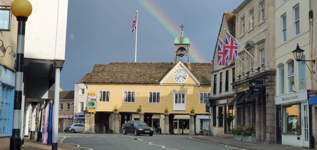 Stylish One Bedroom Cotswold Coach House Tetbury Ngoại thất bức ảnh